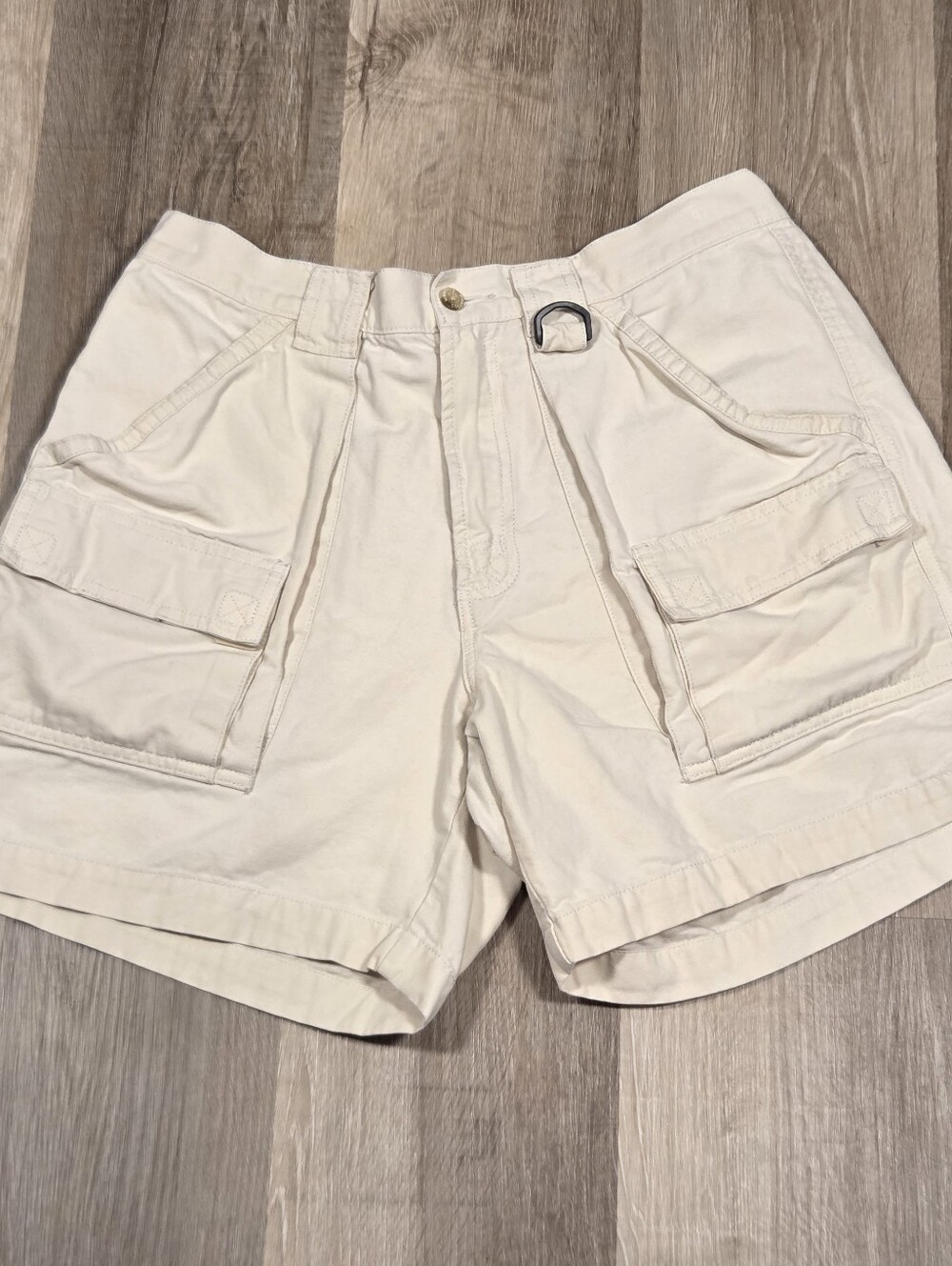 Columbia PFG Shorts Mens M 32W 7" Canvas Permit Fishing Shorts Beige Logo